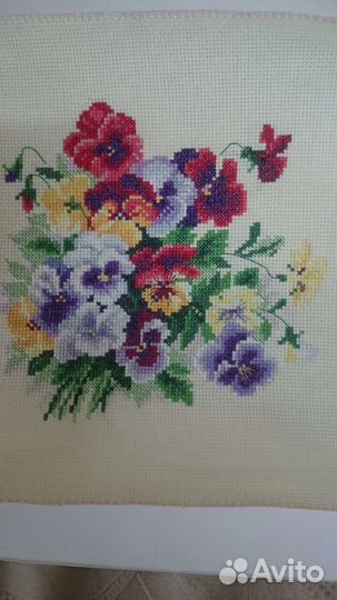 Вышивка Анютины глазки