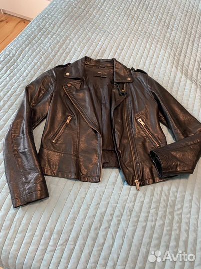 Кожаная куртка Sinsay и жилетка