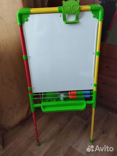 Мольберт детский двухсторонний