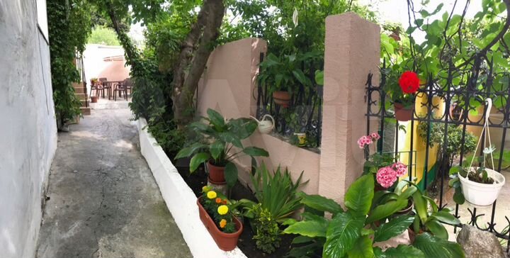 Дом 47 м² на участке 1 сот.