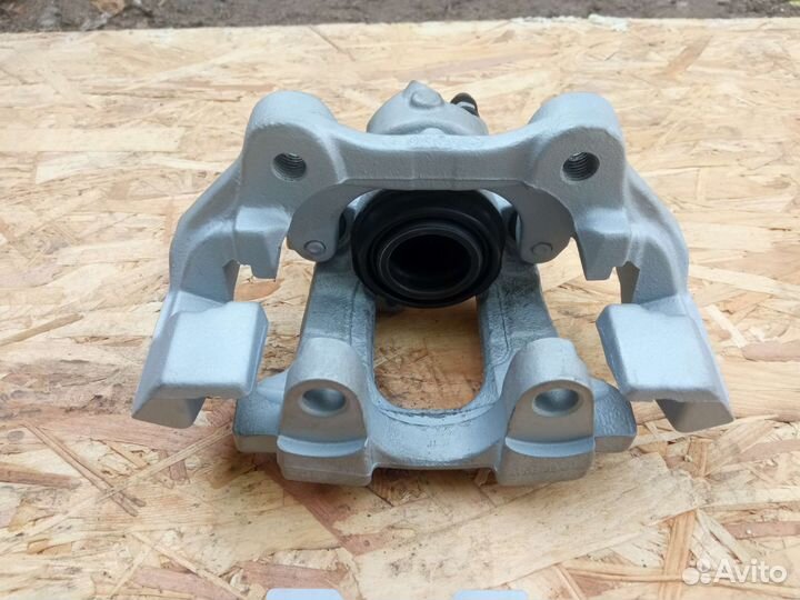 Суппорта задние mercedes w164 ml