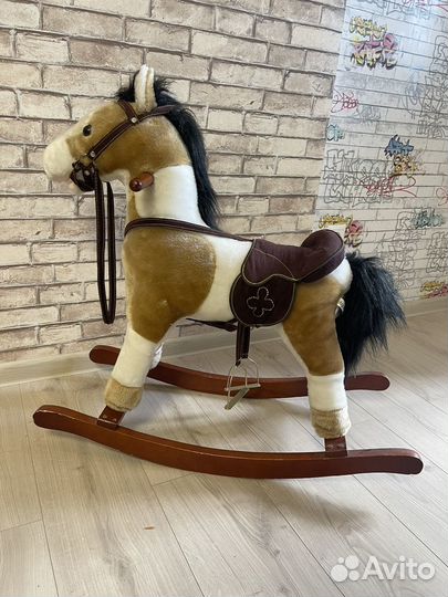 Детская качалка лошадь