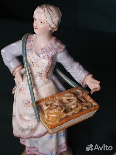 Samson Фарфоровая статуэтка 