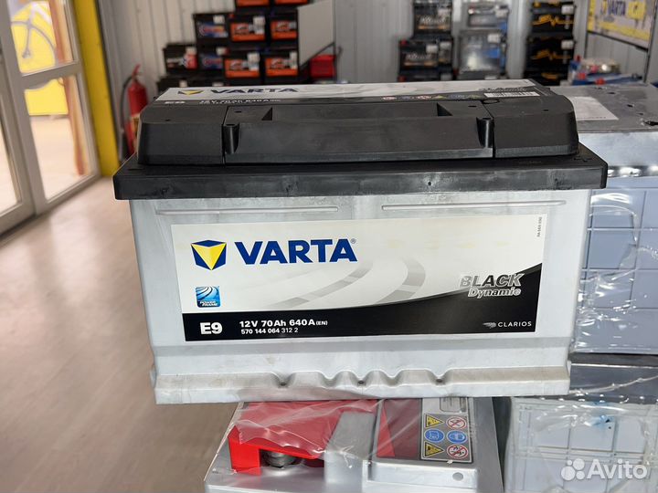 Аккумулятор Varta 70Ач 640А низкий