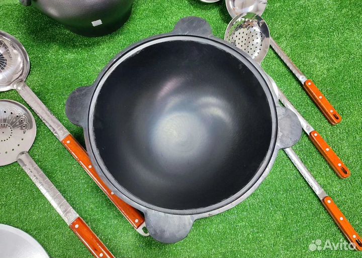 Казан чугунный узбекский