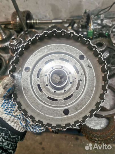 Крышка сцепления dct450