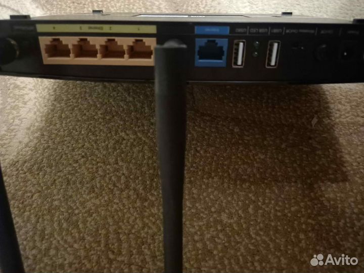 Wi-Fi роутер TP-Link TL-WDR4300