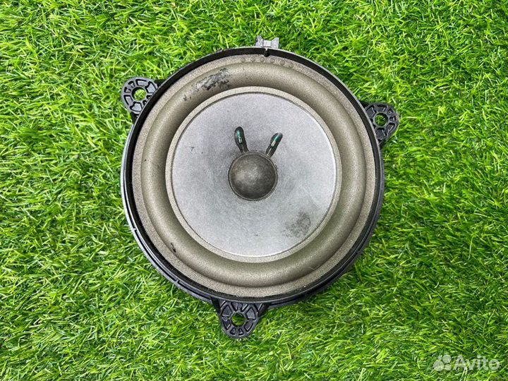 Динамик Bose задний правый Nissan Skyline