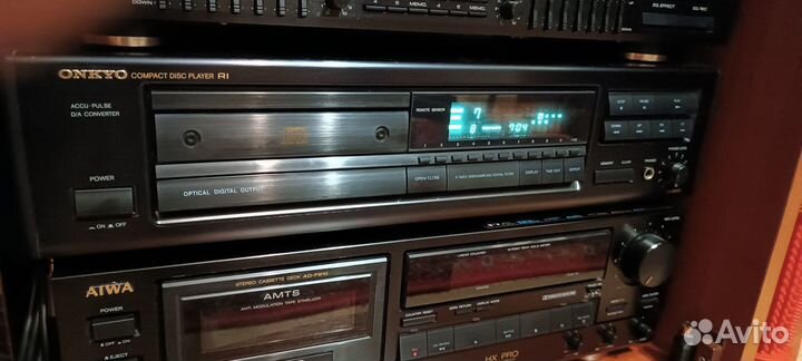 CD проигрыватель Onkyo DX 6820