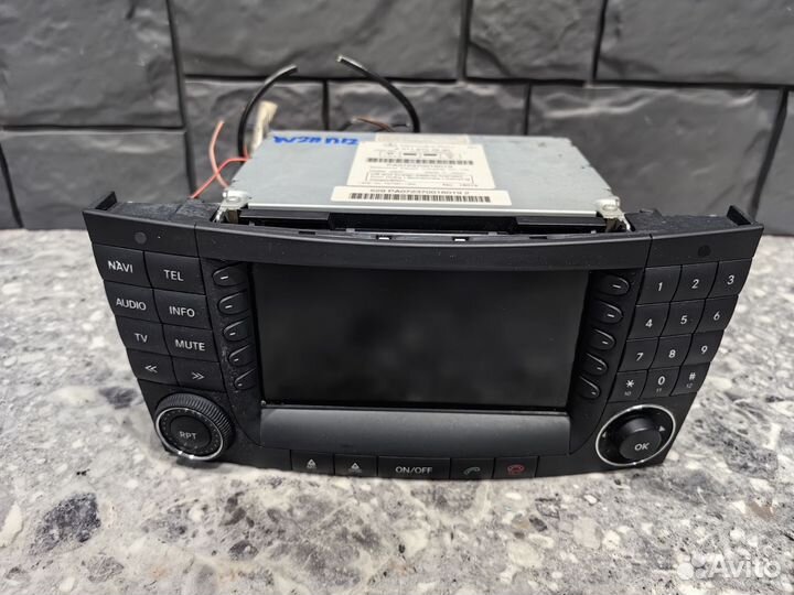 Магнитола W211 W219 с разъёмами