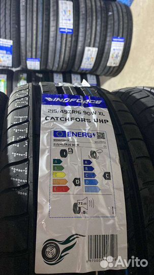 Windforce Catchfors UHP 215/45 R16