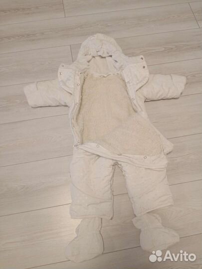 Зимний комбинезон для девочки