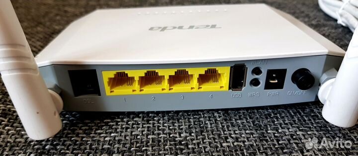 Роутер Tenda D301 v2