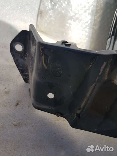 Крыло переднее левое Toyota Land Сriuser Prado