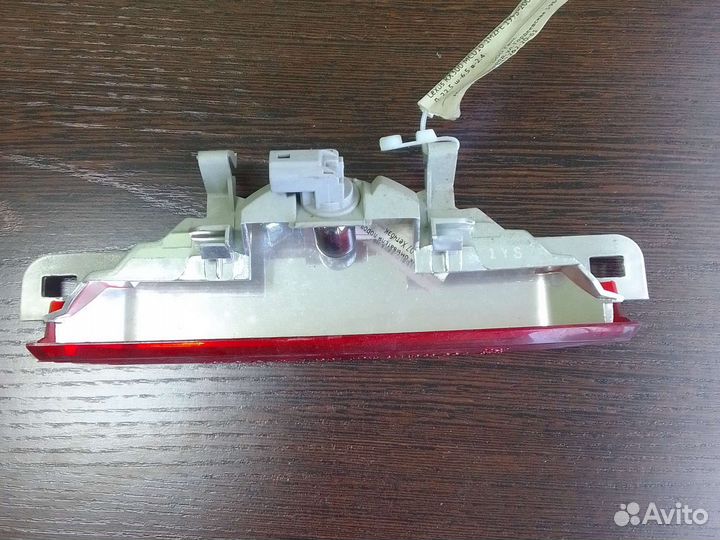 Стоп-сигнал Lexus RX (б/у)