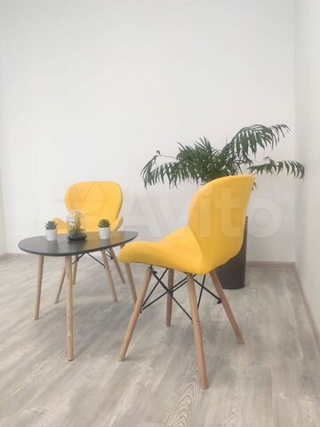 Офис с водой, 18 м²