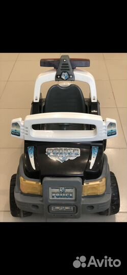 Электромобиль Peg perego