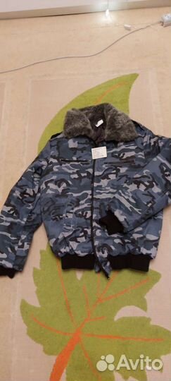 Продам зимнюю куртку