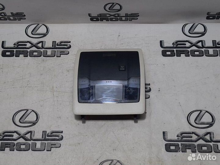 Плафон перед. Lexus NX300h