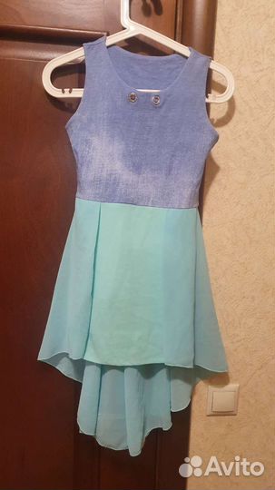 Платье с шлейфом