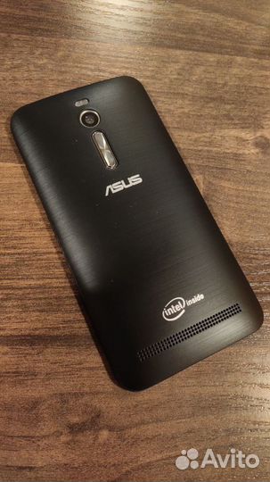 ASUS ZenFone 2 ZE551ML, 4/32 ГБ