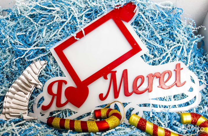 Медальницы, ключницы, фоторамки в подарок на заказ