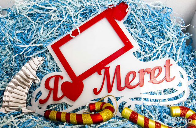 Медальницы, ключницы, фоторамки в подарок на заказ