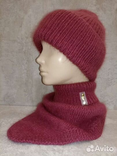 Шапка, снуд (вязаный из пуха норки)