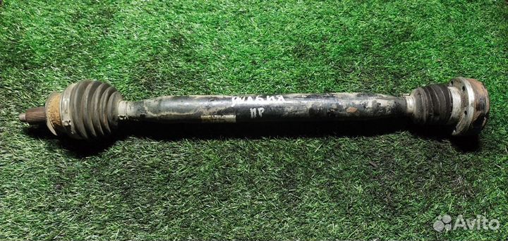 Полуось передняя правая Skoda Fabia II