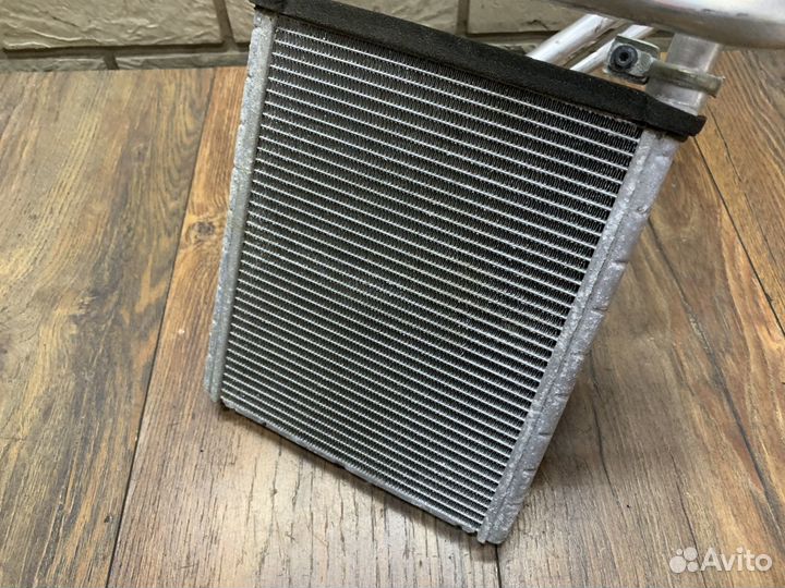 Mercedes Benz GLA-Class X156 Радиатор отопителя