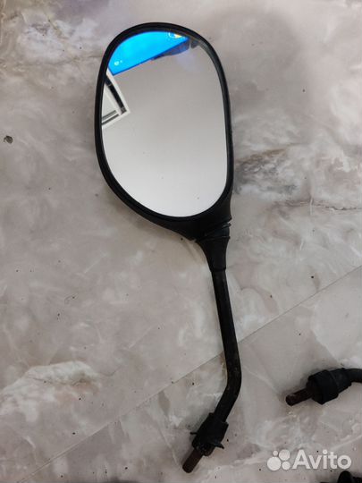 Зеркало заднего вида на скутер,мопед, мотоцикл