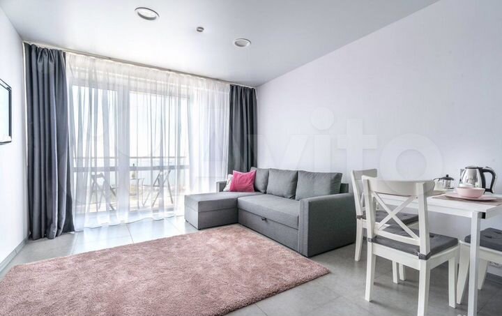 2-к. квартира, 60 м², 2/17 эт.