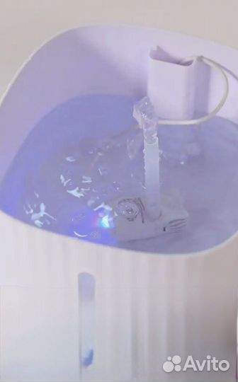 Фонтан поилка для кошек