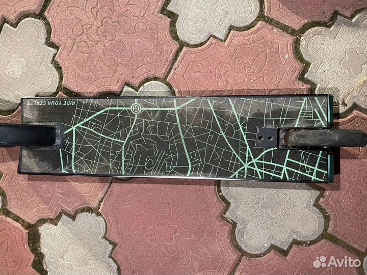 Трюковой самокат Hipe