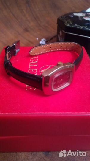 Продаю ручные часы СССР