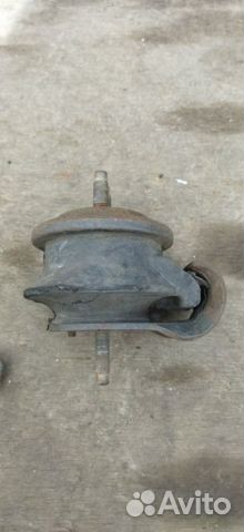 Подушка двс Nissan Gloria ENY33 RB25DET 1998