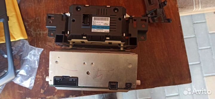 Щиток приборов, магнитола Ford focus 3