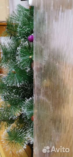 Интерьерная самоклеющаяся пленка на окна