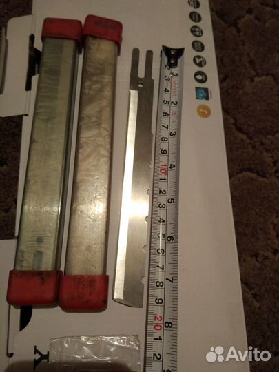 Запчасти швейные. Челночное устройство