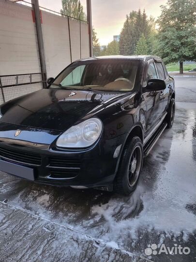Porsche Cayenne 3.2 AT, 2005, 348 650 км