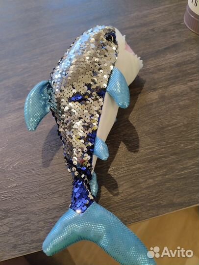 Плюшевая акула пайетки
