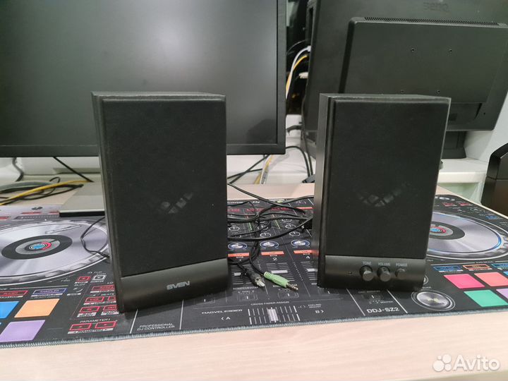 Колонки для компьютера Sven SPS-608