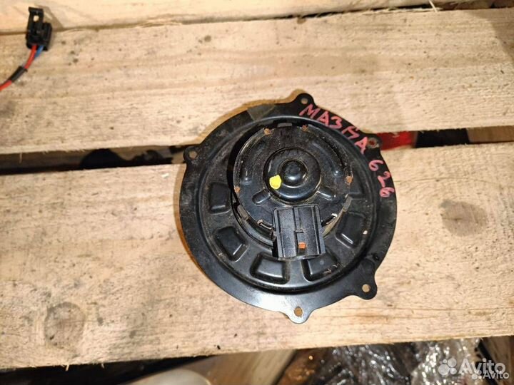 Моторчик печки Mazda 626 GE (1991 - 1997)