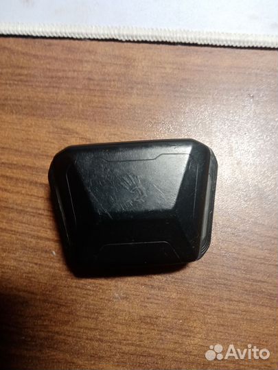 Беспроводные наушники bloody m70