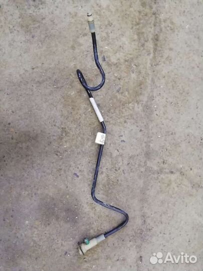 Трубка сцепления Renault Duster 1