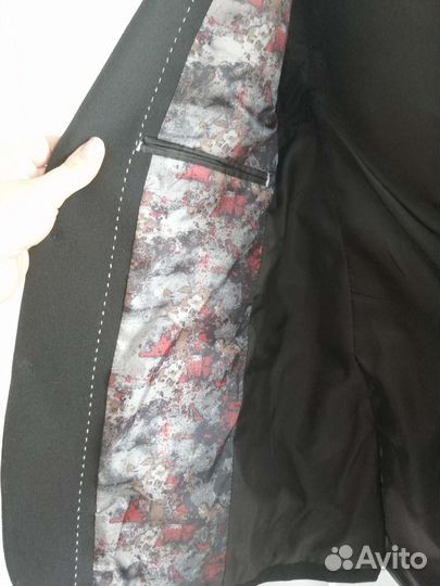 Пиджак на мальчика 158-164