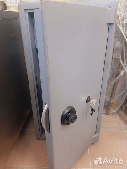 Сейф толстостенный Germany