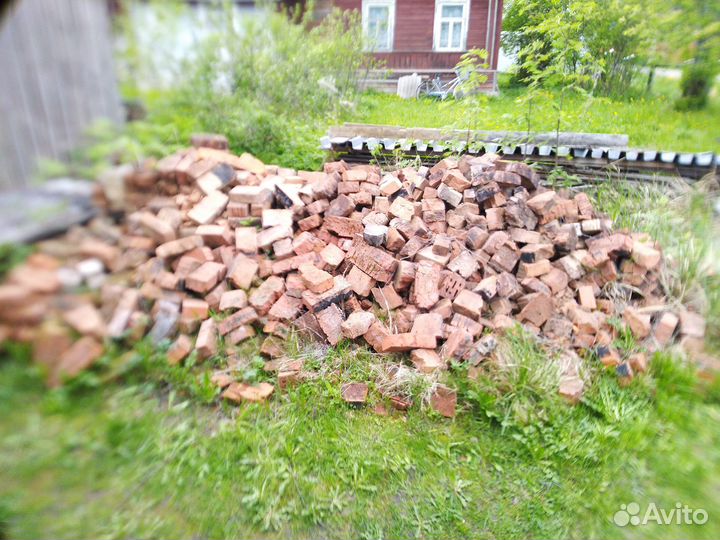 Отдам бой кирпича