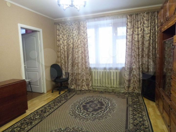 2-к. квартира, 40 м², 1/2 эт.