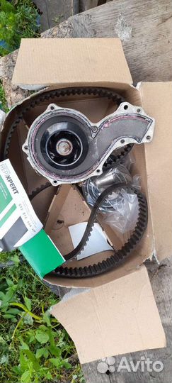 Помпа с грм и роликом в сборе на ауди а4 б5